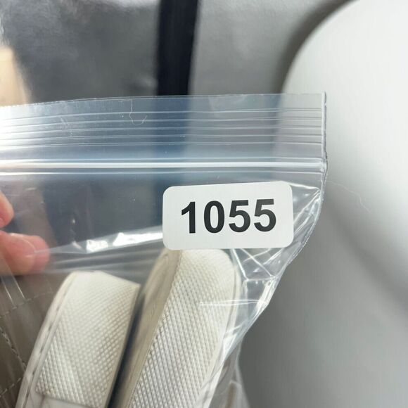 GREATS Womens Brooklyn Sneaker Size 8.5 Gray Quilted Leather Slip on Loafer Shoe - Picture 15 of 15